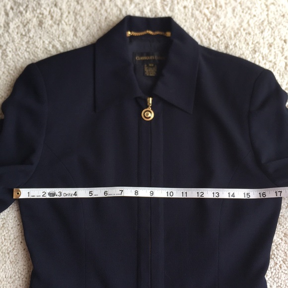 Classiques Entier Navy Blazer.     Size XS - Picture 2 of 7